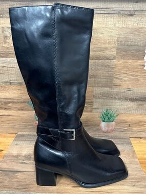 Caressa women’s tall black leather boots square toe size 7 W new